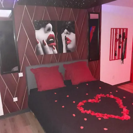 L'Escale Du Desir, Spa Privatif Calais Extérieur photo